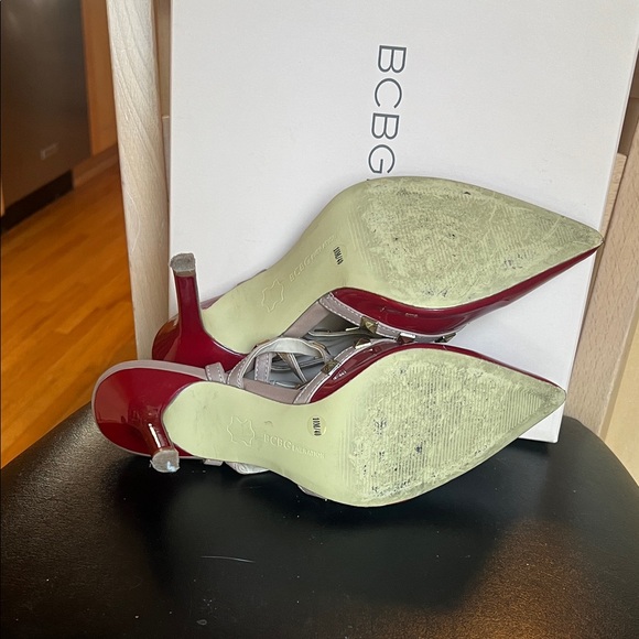 BCBGeneration Size 10 Heels - Picture 5 of 8